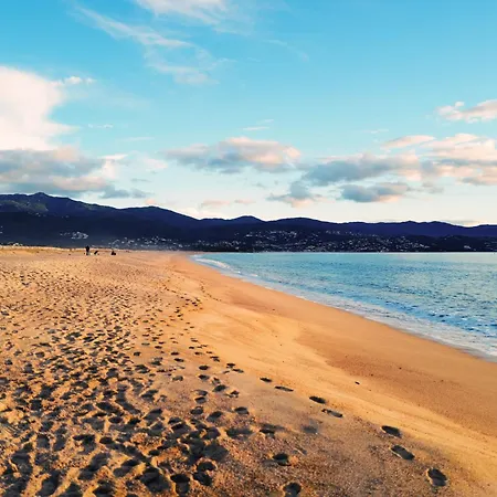 Apartamento T3 Climatisé Avec Plage, Commerces Et Parking Au Pied